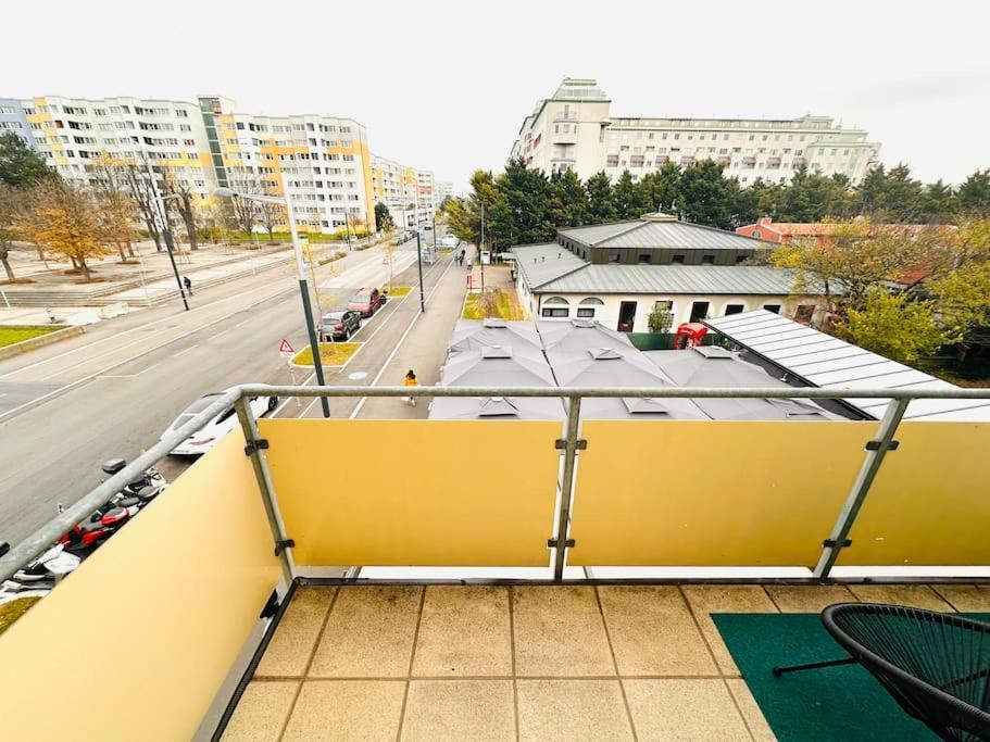 Apartment Supermarkt & U1 100m Entfernt Wien